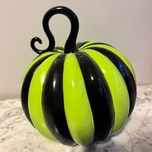 ✨🆕 Green / Black Striped Halloween Resin Pumpkin Decor NWOT